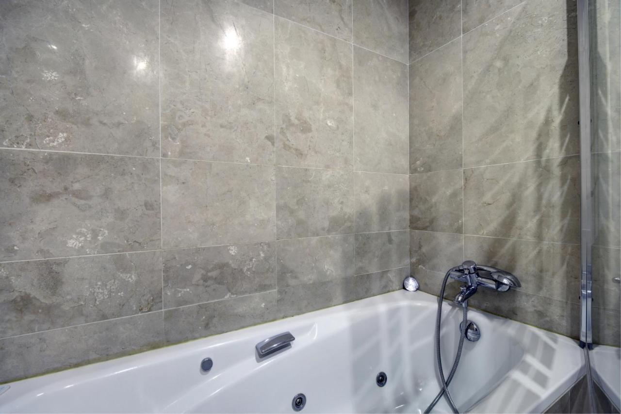 Apartamento 409 Marina Real Puerto De La Duquesa Playa Manilva Esterno foto
