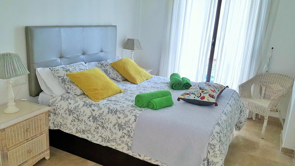 Apartamento 409 Marina Real Puerto De La Duquesa Playa Manilva Esterno foto