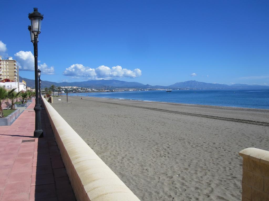 Apartamento 409 Marina Real Puerto De La Duquesa Playa Manilva Esterno foto